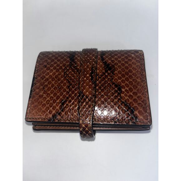 Gucci Snake Print Compact Wallet - Picture 3 of 8
